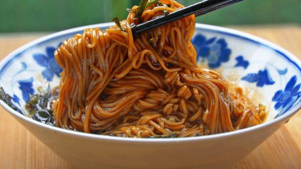 中國哪裡的麵條最好吃?這12道麵條,小眾卻不可小覷,千萬別錯過 中國哪裡的麵條最好吃?這12道麵條,小眾卻不可小覷,千萬別錯過