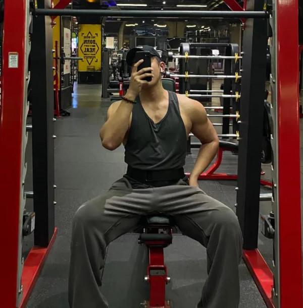 成為帥氣的陽光男孩是因為選擇了適合自己的面霜！你的選對了嘛？