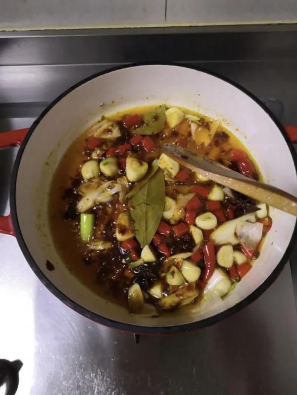 冬日必吃美食——酸菜燉牛肉