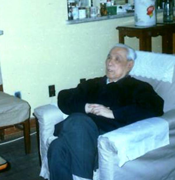 他是鐵道部第四任部長,71歲擔任北京市委書記,深得百姓愛戴 他是鐵道部第四任部長,71歲擔任北京市委書記,深得百姓愛戴