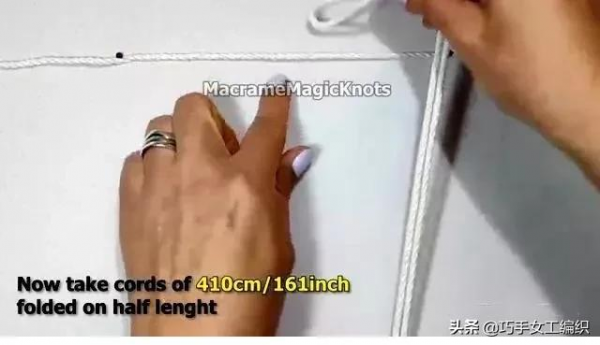 舊凳子不要扔，一團繩子就改造起來，家裡都美翻了