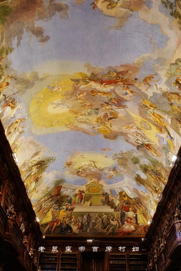 世界最美圖書館“耍大牌”,買了門票不讓進門,卻吸引無數遊客 世界最美圖書館“耍大牌”,買了門票不讓進門,卻吸引無數遊客