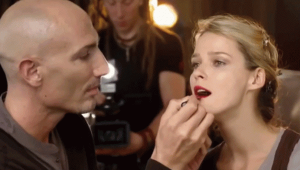 維密卡神的驚豔四座耀眼奪目