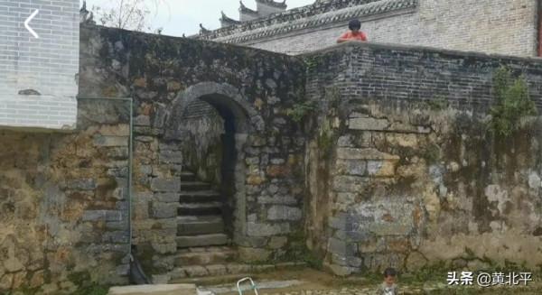 廣西桂林陽朔儲存完好的民居古寨,村民是太平天國名將後裔 廣西桂林陽朔儲存完好的民居古寨,村民是太平天國名將後裔