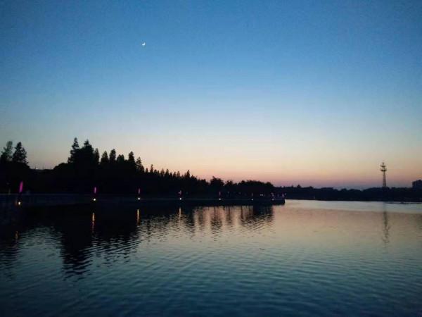 旅行攻略 如何旅行？是否該窮遊？