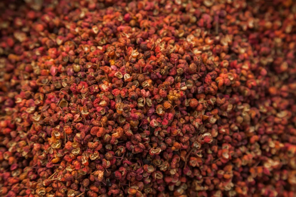 你知道嗎？釀造汾酒的地缸是用花椒水來消毒的