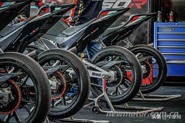 萌新女車手的比賽初體驗 阿普利亞GPR250R統一賽