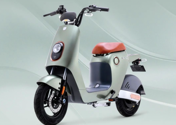 綠源2款新車評測:核心配置升級,僅1.5度電,續航可達130公里 綠源2款新車評測:核心配置升級,僅1.5度電,續航可達130公里