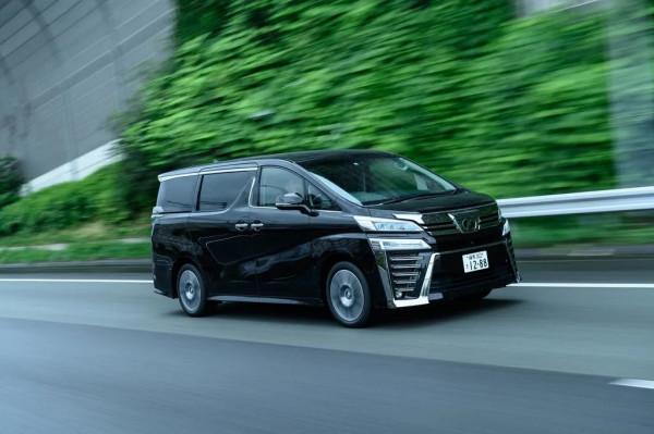 做小弟的覺悟，其輝豐田威爾法模型測評