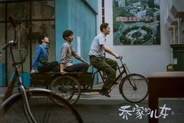 毛曉彤這次嫁對人了，再也不用跟魚缸男吵架了