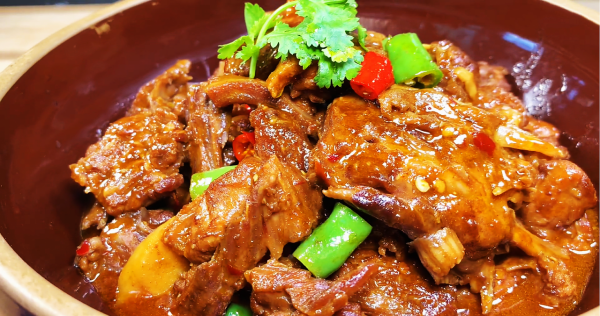 冬天燥熱火氣大，建議多吃8道敗火菜，營養好吃，暖胃驅寒還補水