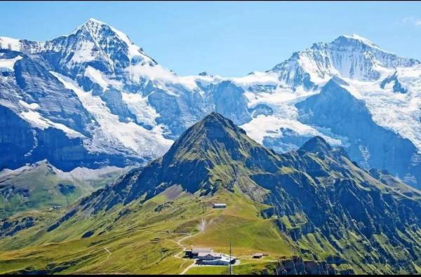 原來世界如此之美好，我們一起周遊名山大川