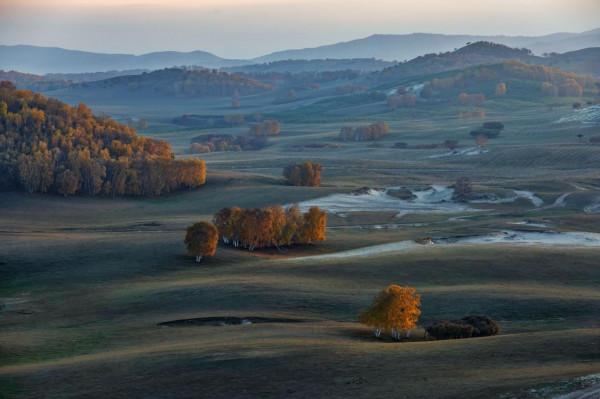 每天凌晨4點起床,只為拍攝烏蘭布統每年僅有15天的絕美秋景 每天凌晨4點起床,只為拍攝烏蘭布統每年僅有15天的絕美秋景