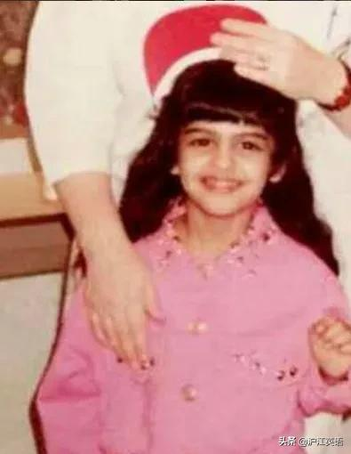 18歲與王子一見鍾情,美到國家為她改法律? 18歲與王子一見鍾情,美到國家為她改法律?