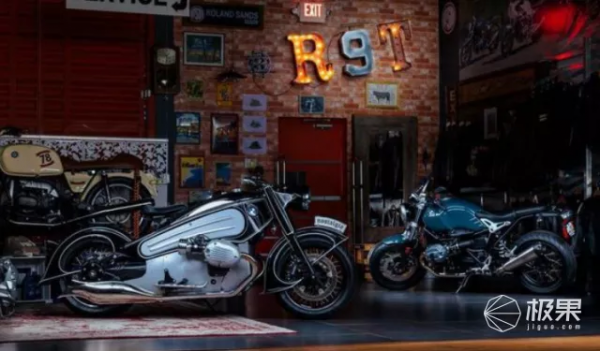 寶馬摩托變身復古機車，座椅用上“暖心”配置，冬天出行不怕凍