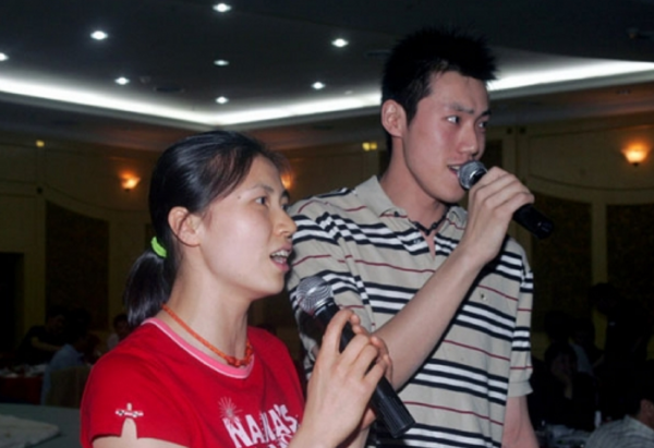 “郎平接班人”周蘇紅：照顧癱瘓丈夫5年後，為何轉身改嫁富商？