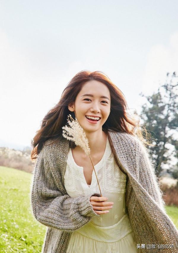 允兒是怎麼從鄰家妹妹變成高貴女王的？