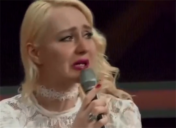 2013年，德國美女聲淚俱下，感謝中醫，救了她們一家