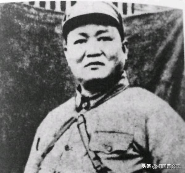 紅軍共成立了多少個軍團？軍團長都是誰？後來授何軍銜？