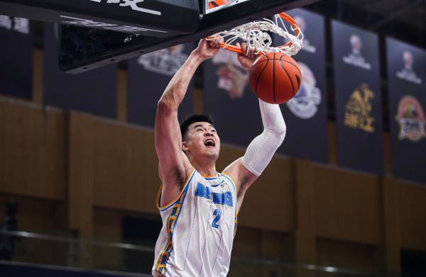 4連勝！北京拒絕21分逆轉，雅尼斯執教大獲成功，林書豪傳壞訊息