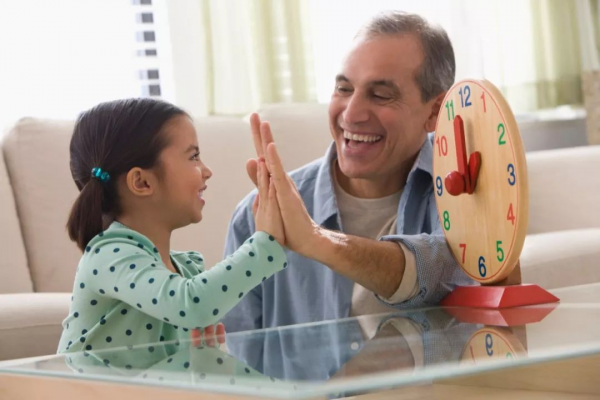 繪本《11只貓》是真正的孩子,教給孩子懂事、聰明,做一個好孩子 繪本《11只貓》是真正的孩子,教給孩子懂事、聰明,做一個好孩子