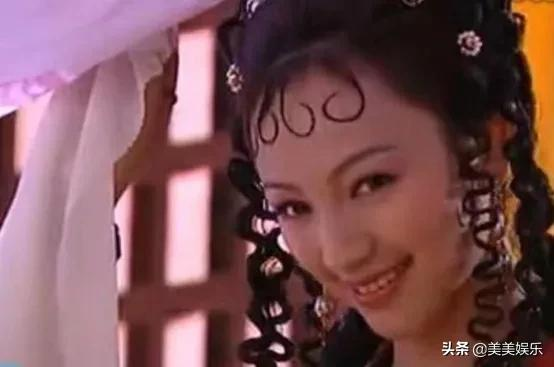 “任嘉倫後媽”37歲嫁華誼副總,天后王菲當伴娘,老公股份都給她 “任嘉倫後媽”37歲嫁華誼副總,天后王菲當伴娘,老公股份都給她