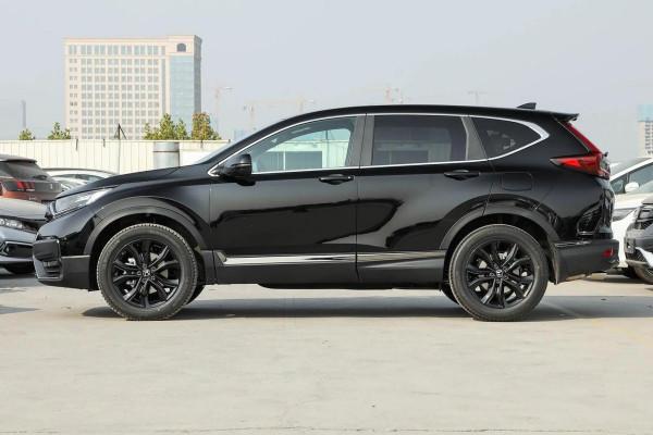 什麼SUV不貴又能彰顯你的尊貴？當然是黑爵士！