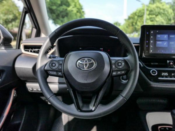 凱美瑞同款動力!頂配還不到16萬 豐田凌尚也太猛了吧? 凱美瑞同款動力!頂配還不到16萬 豐田凌尚也太猛了吧?