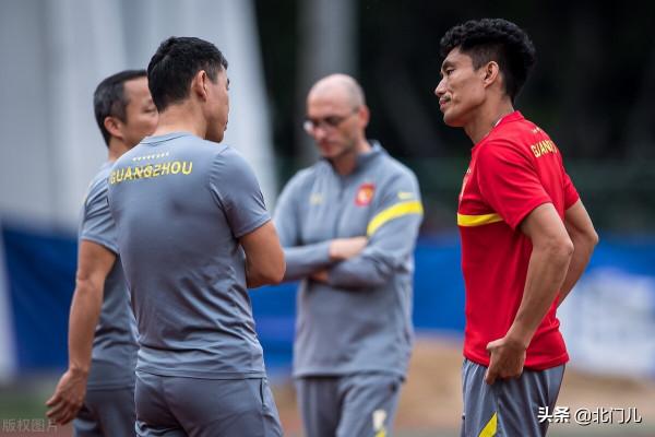 徹底攤牌!恆大“不解散”條件曝光,“皮球”踢給足協,需要勇氣 徹底攤牌!恆大“不解散”條件曝光,“皮球”踢給足協,需要勇氣