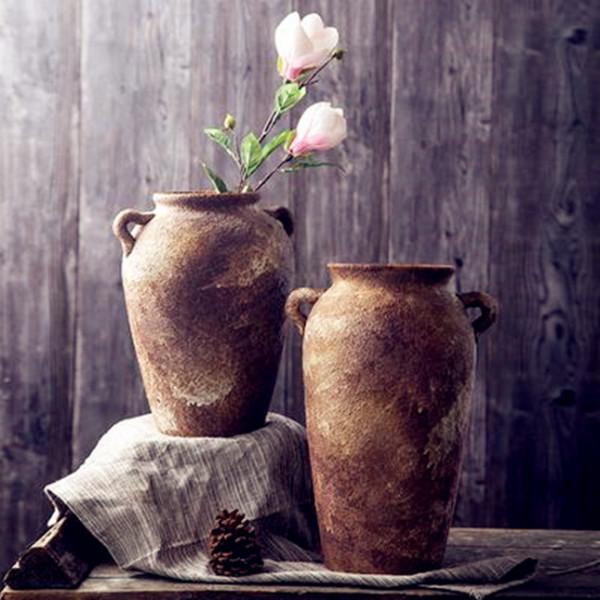 讀書｜青春美少女與遠古的陶罐，一幅被盜版超過百萬次的油畫