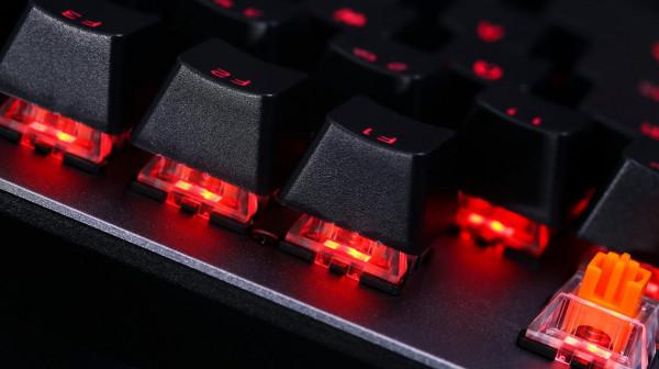 給手指過情人節，入手迪摩F3 PLUS機械鍵盤