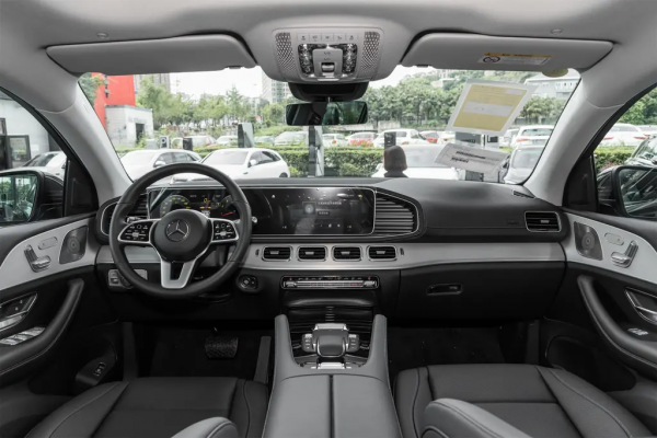 解讀賓士GLE轎跑低配，雖然是低配，但是配置仍然不錯