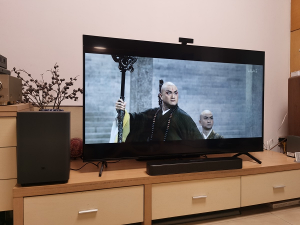 “小”升級,大享受:JBL Bar 2.1 compact 家庭影院體驗 “小”升級,大享受:JBL Bar 2.1 compact 家庭影院體驗