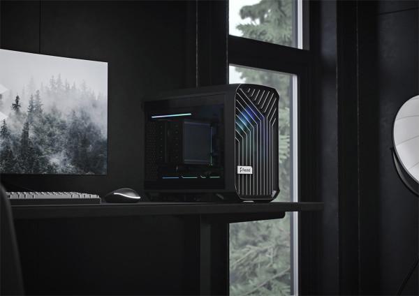 分形工藝推出Torrent Compact&sol;Nano兩款機箱，小尺寸也追求高效散熱