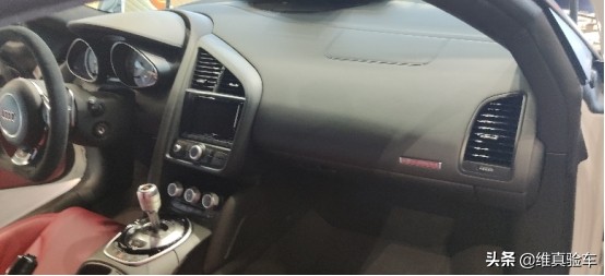 88萬買奧迪R8 看完車況不知道54萬有沒有朋友接手的? 88萬買奧迪R8 看完車況不知道54萬有沒有朋友接手的?