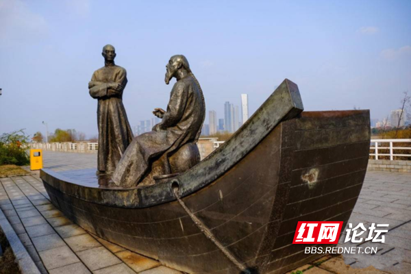 尋訪左宗棠:湘江夜話憶左公 尋訪左宗棠:湘江夜話憶左公