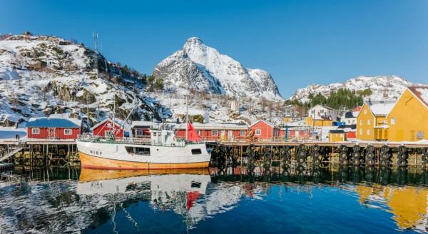 我愛了!挪威羅弗敦群島的冰雪世界,彷彿從天堂墜入人間 我愛了!挪威羅弗敦群島的冰雪世界,彷彿從天堂墜入人間