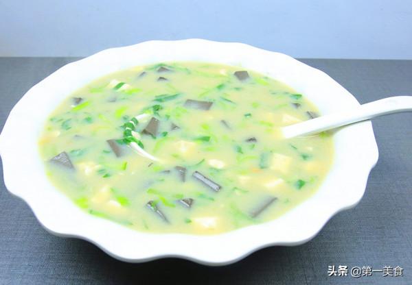 愛吃豆腐的要收藏了，大廚教你在家做鴨血豆腐湯，口感鮮嫩又清湯