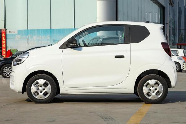 充電更快、續航更長，同樣是4萬多，科萊威與宏光MINI，你選誰？