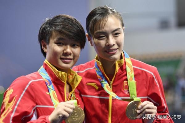 5奪奧運冠軍拒絕嫁豪門，退役後嫁給相戀8年的男友，吳敏霞怎樣了