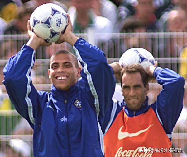 回憶98年世界盃決賽，隊友披露更多羅納爾多暈厥的細節