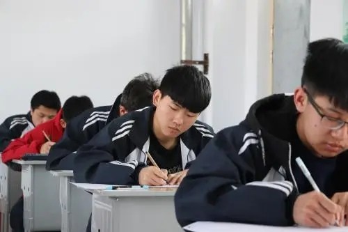 考試題逐漸變“怪”,學生不要再三心二意,掌握方法題一點都不難 考試題逐漸變“怪”,學生不要再三心二意,掌握方法題一點都不難