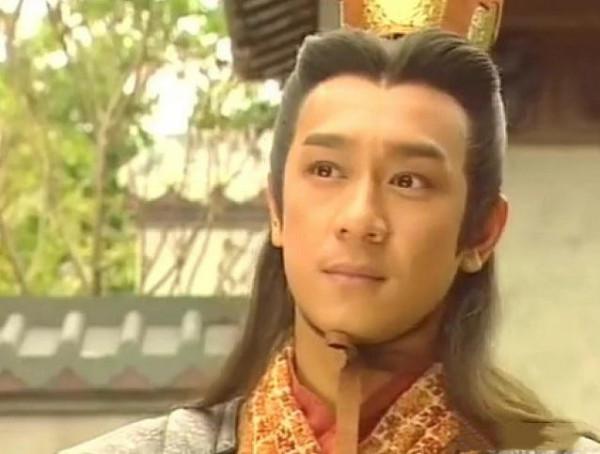 郭晉安變蠟像、陳浩民成“蛇精”，這些男星咋就想不開要去動臉呢