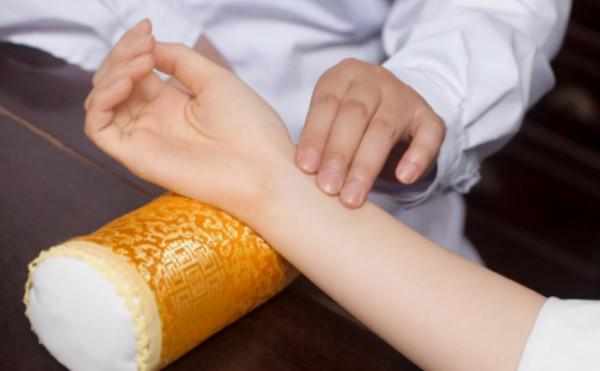 常有心絞痛症狀是怎麼回事？如何養生可預防心絞痛的發生？