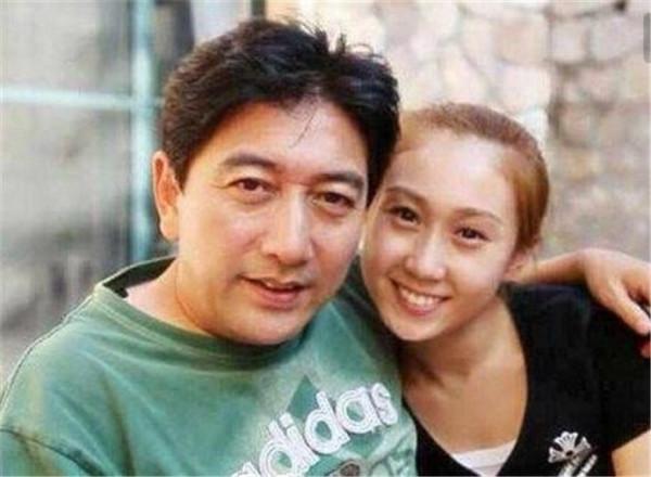 孝順的水均益:養了智殘哥哥17年,把老母親接到身邊照顧才放心 孝順的水均益:養了智殘哥哥17年,把老母親接到身邊照顧才放心