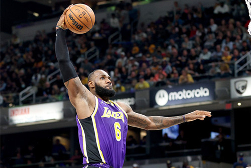 詹姆斯威少59+12+11,湖人逆轉步行者,沃格爾“變陣”是關鍵 詹姆斯威少59+12+11,湖人逆轉步行者,沃格爾“變陣”是關鍵