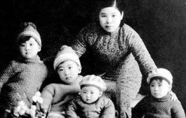 1949年楊虎城遺體被發現,身上被浸泡過強酸,揭開其死亡真相 1949年楊虎城遺體被發現,身上被浸泡過強酸,揭開其死亡真相