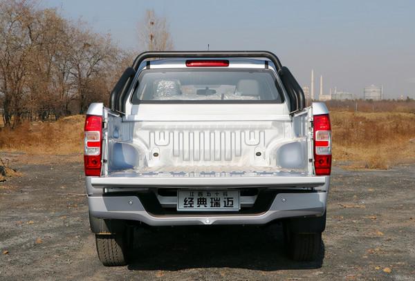 8.48萬的創富皮卡 2022款江西五十鈴經典瑞邁