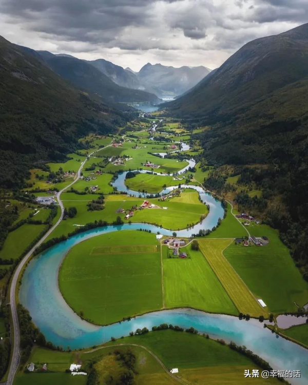 蜿蜒曲折，誰之精彩？