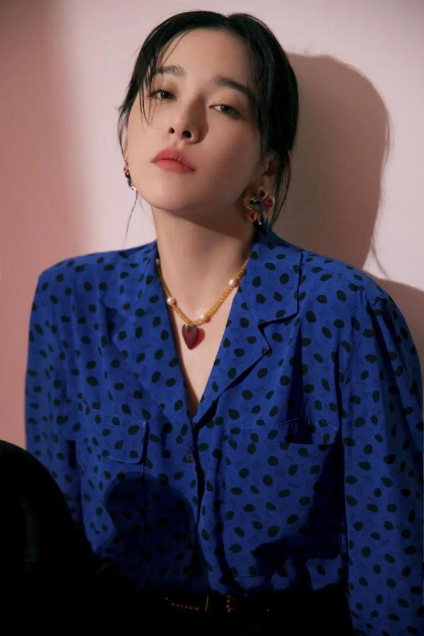 闞清子，清冷孤傲不食煙火！形容她只需要兩個字：高貴